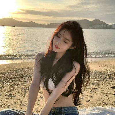 怪物少女妮莫娜 海报